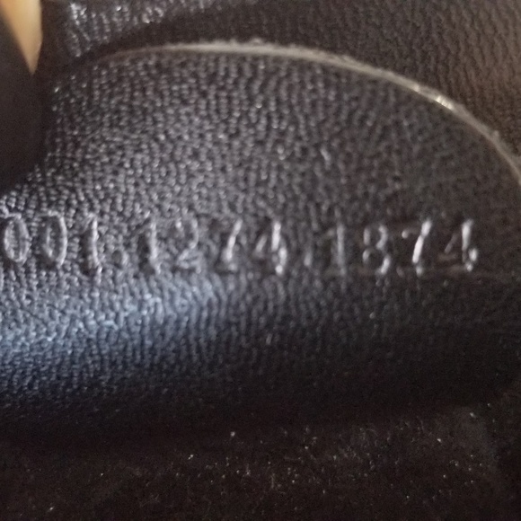 Black leather Gucci shoulder bag